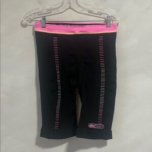EC3D unisex compression shorts 15-20 MMHG Black pink made in Canada